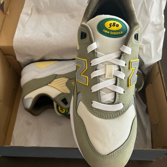 🫒💚 New Balance Men’s MT580AC2 Size 8.5 olive DS NEW 🫒💚 - Picture 1 of 8